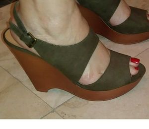 Nine West wedge sandal